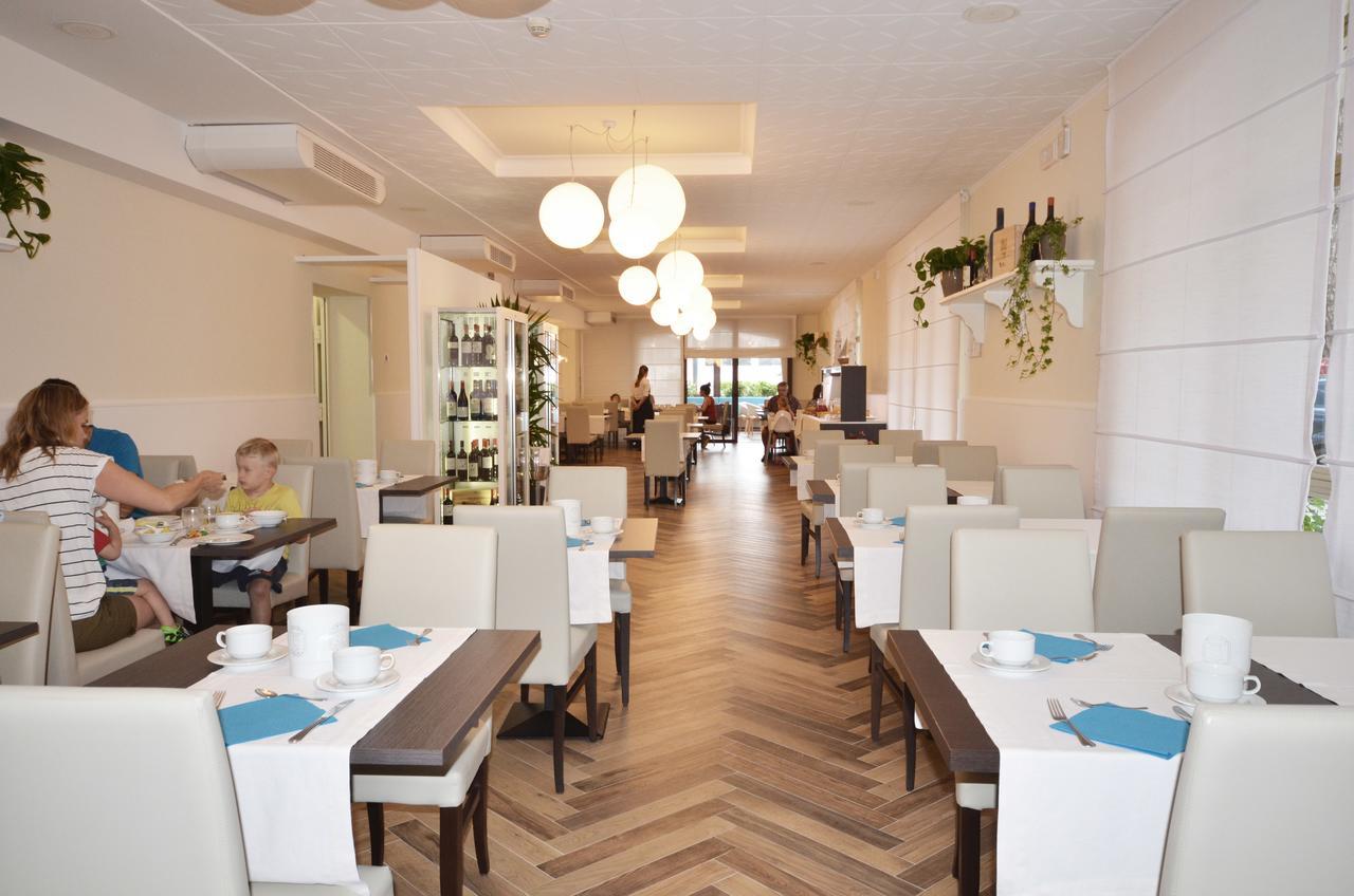Olimpia Hotel & Aparthotel Bibione Ngoại thất bức ảnh